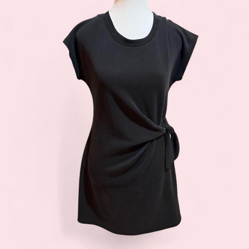 Cable-gauge Women's Black and Grey Dress